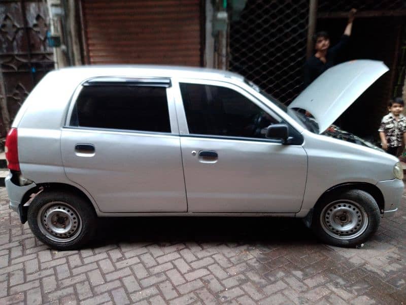 Suzuki Alto 2001 11