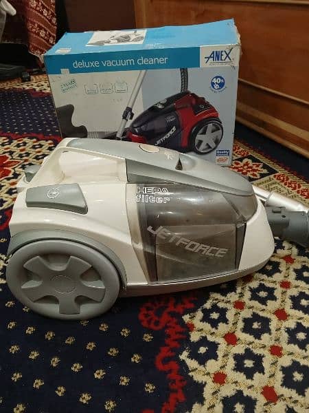 anex vaccume cleaner in a gud condition 1
