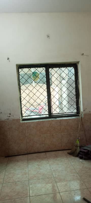 Room Available For Rent In Johar Town One Room Attached Bath 1
