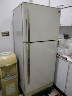 PEL Refrigerator (Medium size) 0