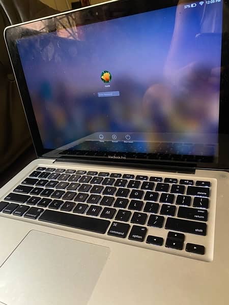 Apple MacBook Pro 2012 Mid 13 inch 1