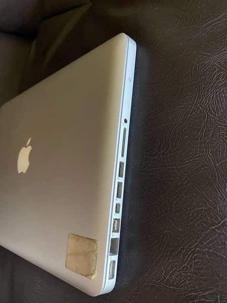 Apple MacBook Pro 2012 Mid 13 inch 8