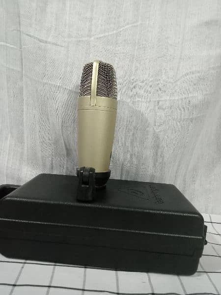 Behringer C-1 Condenser Microphone 3