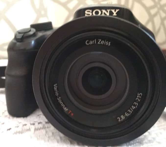 Sony cybershot DSC-HX350 20.4MP. . Compact digital camera 2