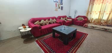 7seater sofa set for sale withcover or without cover in new condition.