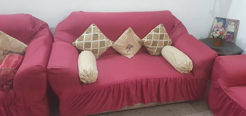 7seater sofa set for sale withcover or without cover in new condition. 3