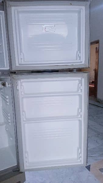 Refrigerator PEL Model 2100 for Sale 2