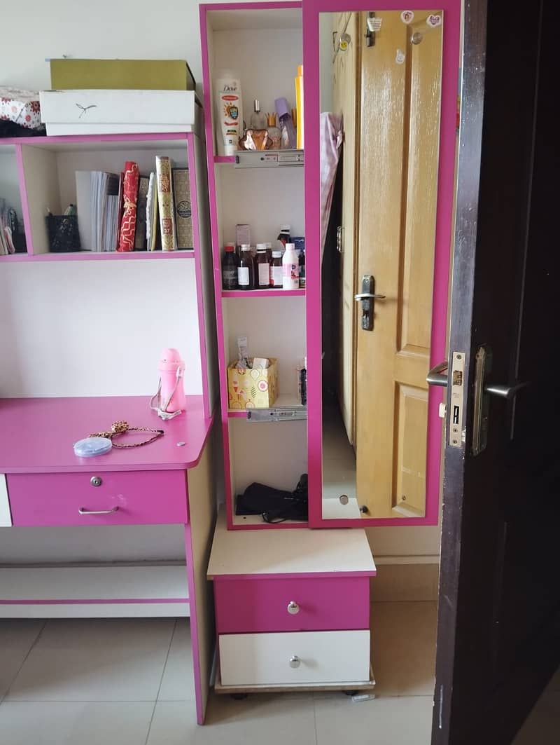 Kids bunk bed with study table 3