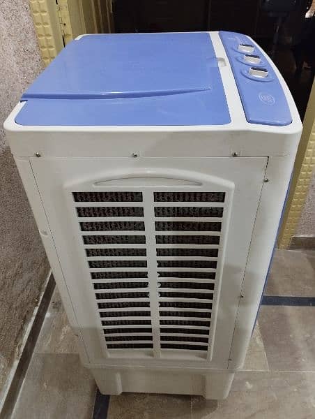 Air Cooler with ice box 3