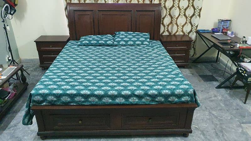 Complete Bed Set highest quality wood. Very slightly used 2