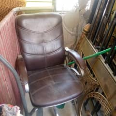 2 chairs good condition office 0