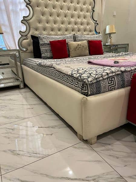 King Size MIRROR bed set New Design with Puffy 2