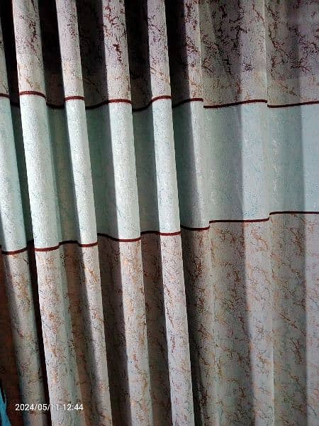 curtains 4