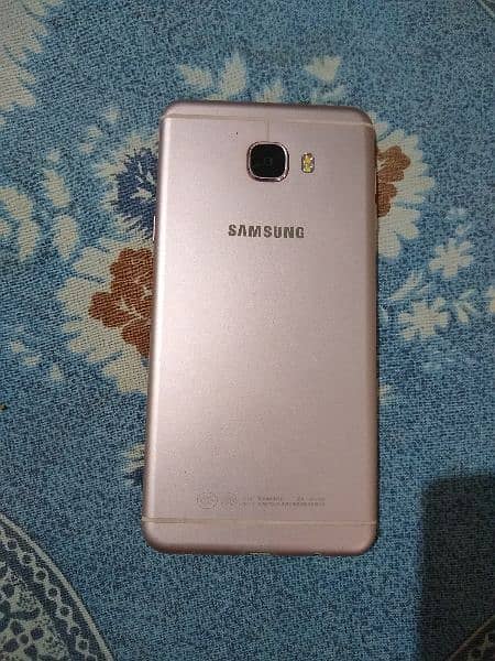 Samsung Galaxy C7 -  4Gb / 32Gb 2