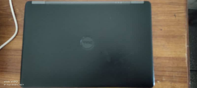 Dell latitude E7250 5th gen I5 with back-lit keyboard 3