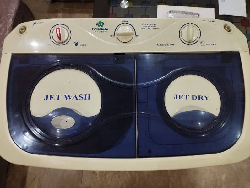 MZEE Semi automatic Washing machine 1