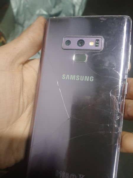 samsung note 9 6/128 dot or crack ha pic ma dahk ly exchange posible 3