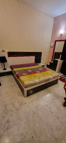 Deco queen size wooden bed 1