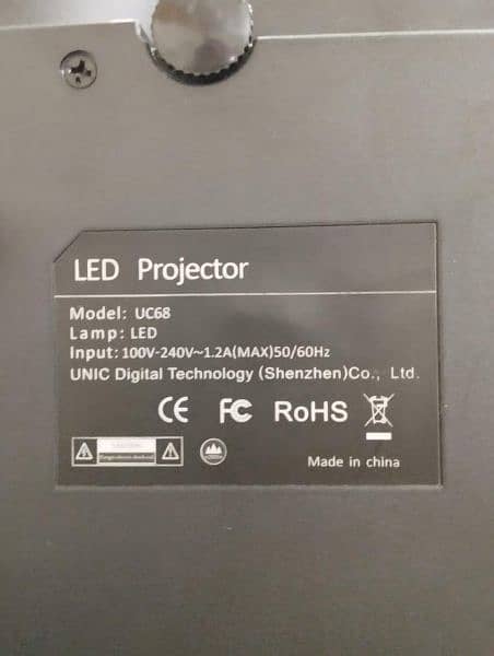 Unic Led Projector 7