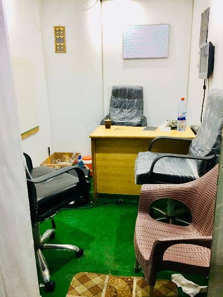 Office For Rent 0