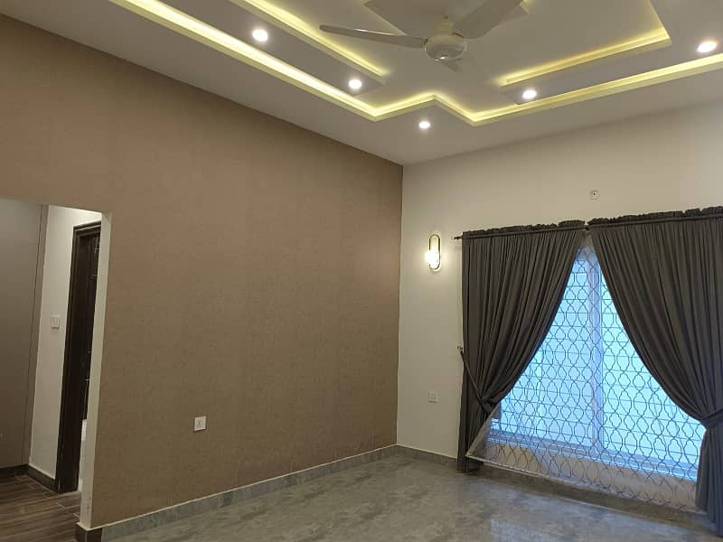 10 Marla Designer House Is Available For Sale In Eagle City Housing Scheme Faisalabad Road Sargodha 6