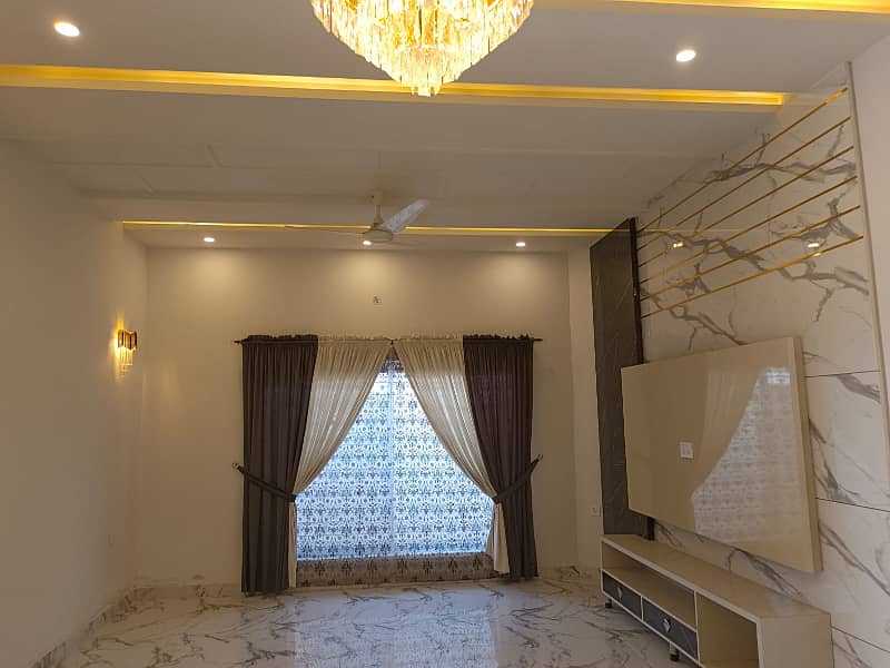 10 Marla Designer House Is Available For Sale In Eagle City Housing Scheme Faisalabad Road Sargodha 13