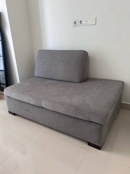 L Shaped Grey Minamilist Sofa in Mint Condition 1