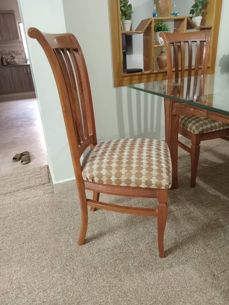 Dinning Table with Four Chairs for Sale - Karachi 5