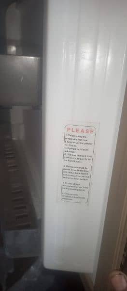 fridge home use condition new ha ok ha jenwn compereser MN 2