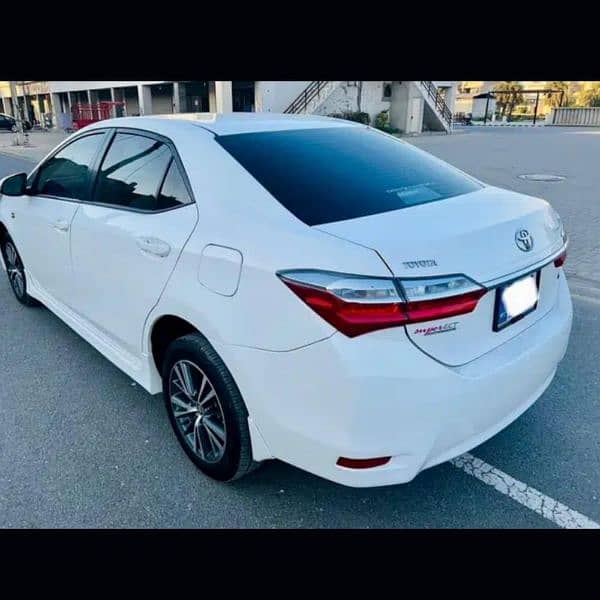 Toyota Corolla Altis 2019 4