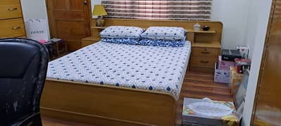 Queen size double bed pure diyar wood