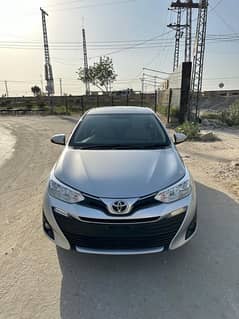 Toyota Yaris ATIV CVT 1.5 2021 full option