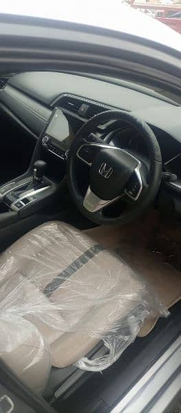 Honda Civic Oriel 2019 11