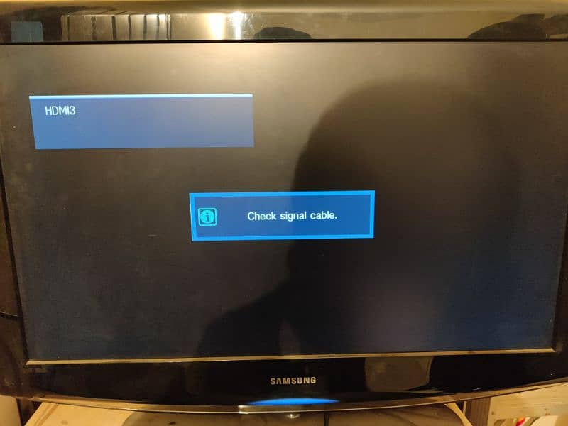Samsung 32 inch LCD for sale 0