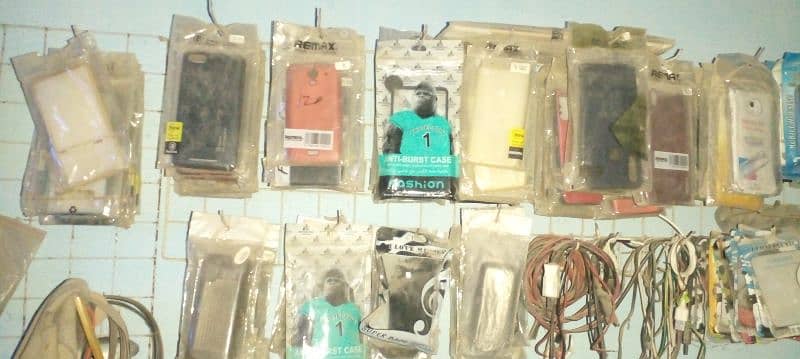 RS. 20 all cases seal . no 1 by 1.  Iphone,Samsung,infinix,keypaid , 0