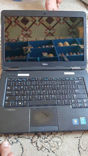 laptop i 5 4th generation ha 1