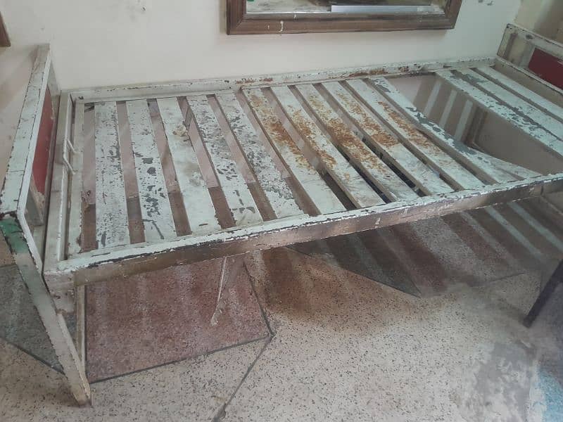2 iron single beds for sale 2