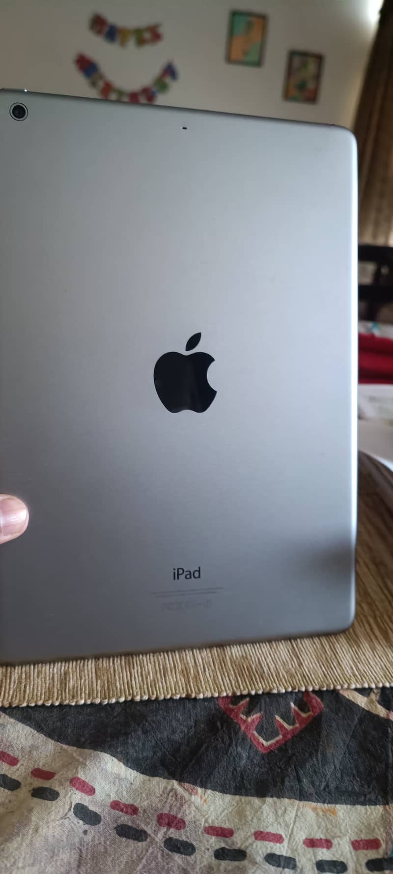 iPad air 2 excellent condition 2