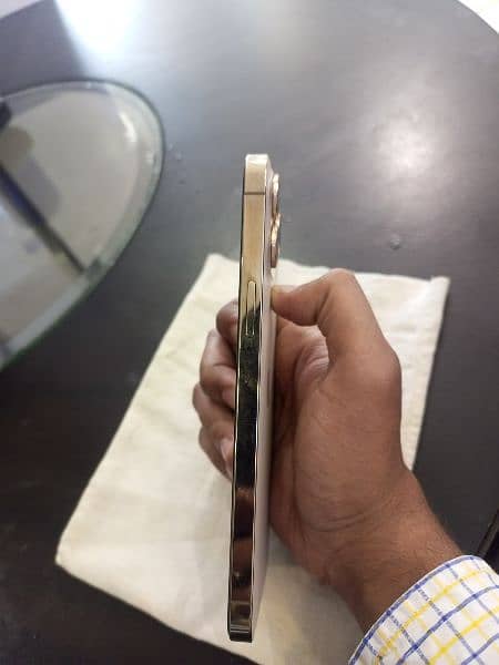 Iphone 12 pro max 128gb pta aproved 2