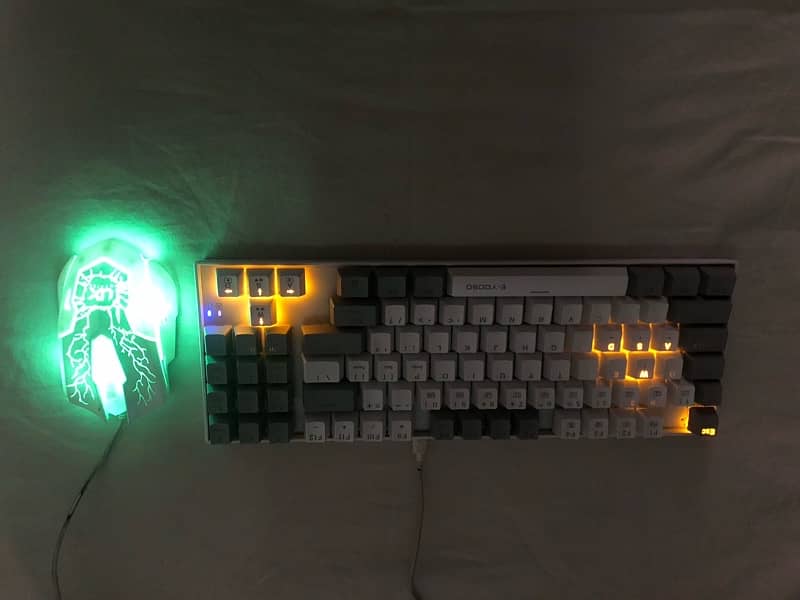 Mechanical keyboard ‘ mouse and headphones 12