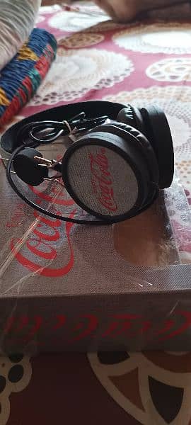 Wired and Wiredless Branded Headphone 6