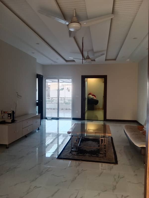 16 Marla Upper Portion 3 Bed For Rent Divine Gardens Near Dha Phase 8 Main New Airport Road 5