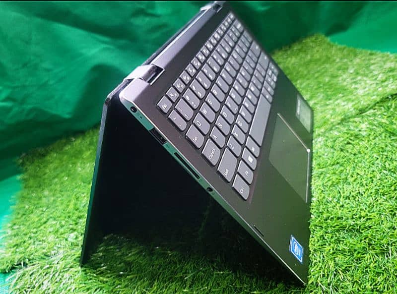 Lenovo flex 11 touch laptop 7th gen 2