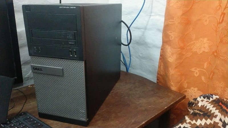 Gaming pc for urgent sale in good price 1