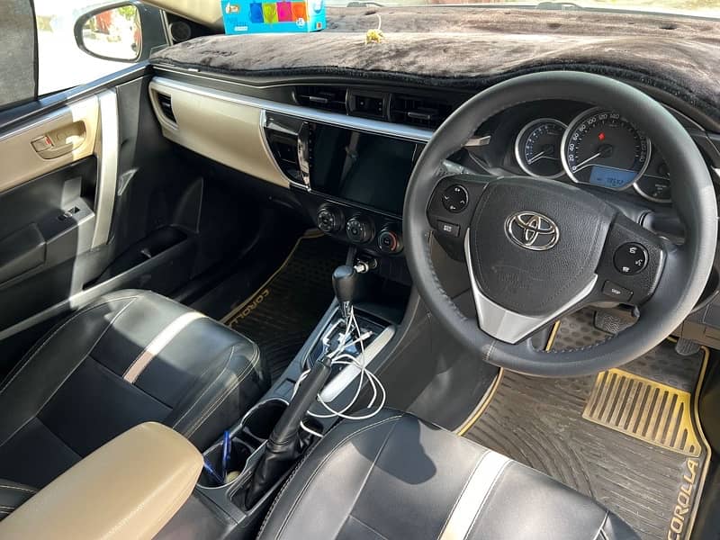 Toyota Corolla Altis 2016 8