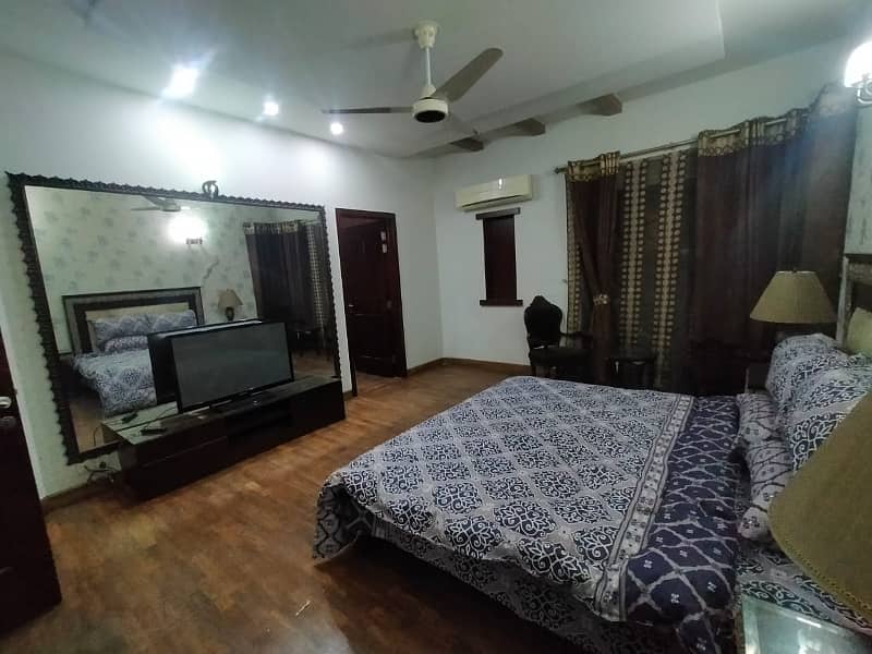 DHA Highly Fully Furnished 5 Bed Rooms House Near to Lums and Wateen Chowk 5