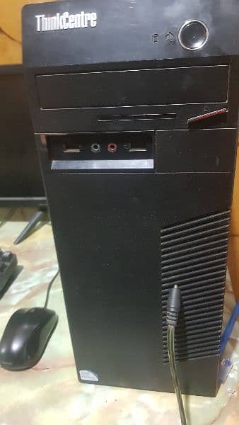 Lenovo computer with lcd 5
