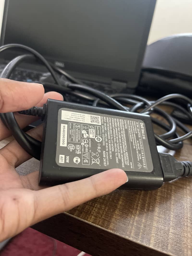 DELL ORIGINAL CHARGER 1