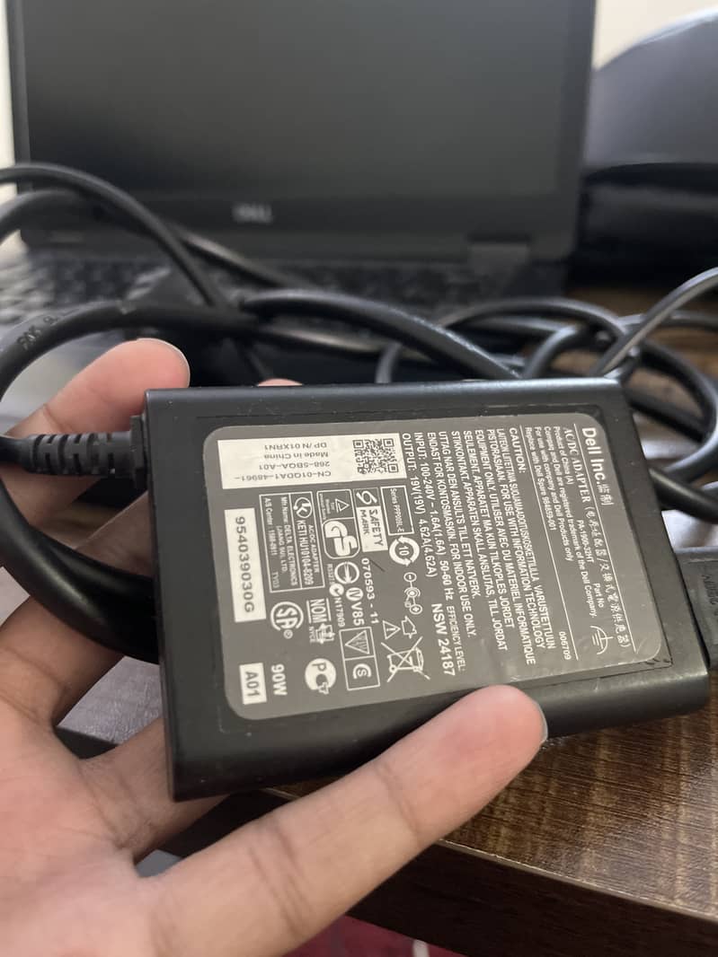 DELL ORIGINAL CHARGER 2