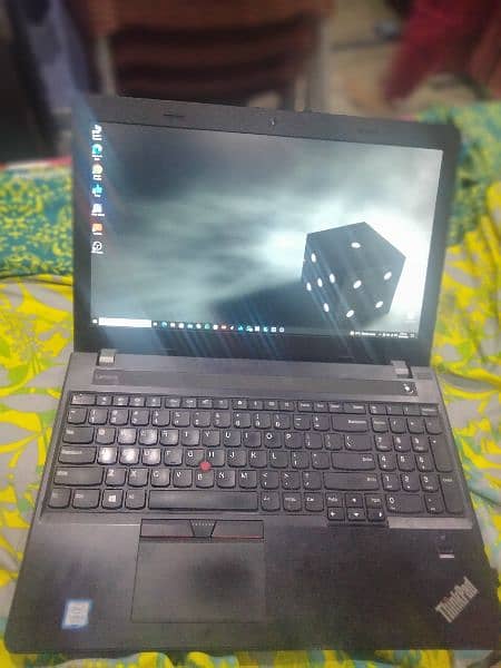 Lenovo ThinkPad E570 2